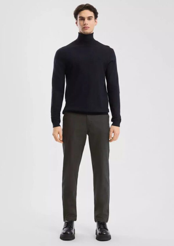 2170394.79K0 yfasmatino oxford andriko panteloni s'oliver se regular slim grammi se skouro ladi xroma
