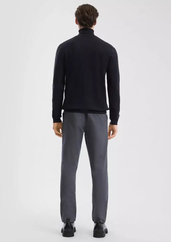 2170394.98K0 yfasmatino oxford andriko panteloni s'oliver se regular slim grammi se skouro gkri xroma