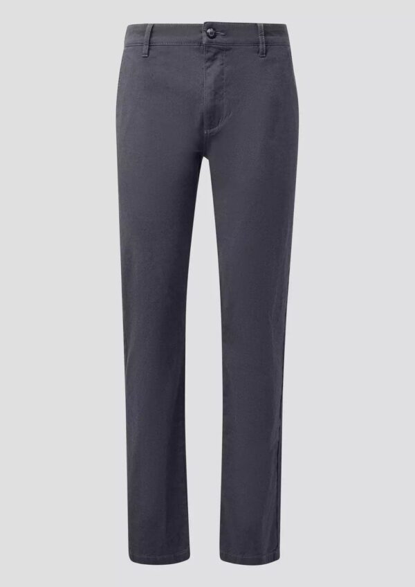 2170394.98K0 yfasmatino oxford andriko panteloni s'oliver se regular slim grammi se skouro gkri xroma