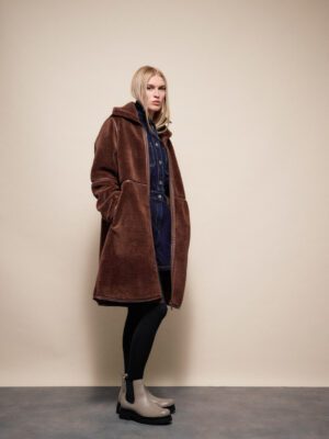 54-101-096 makry gynaikeio kafe palto me giaka