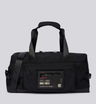 FM3746.000.A2020A.0098 mavros monoxromos sakos xeiros replay me apospomeno rythmizomeno louraki