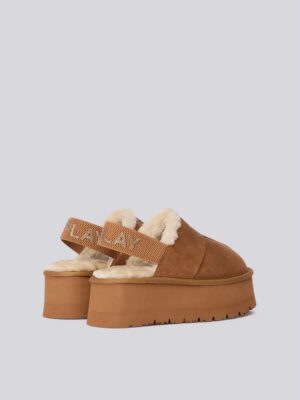 GWF5A.000.C0013T gynaikeia flatform mules me gouna replay
