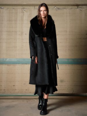 54-101-071 gynaikeio makry palto biston kastor me synthetiki gouna