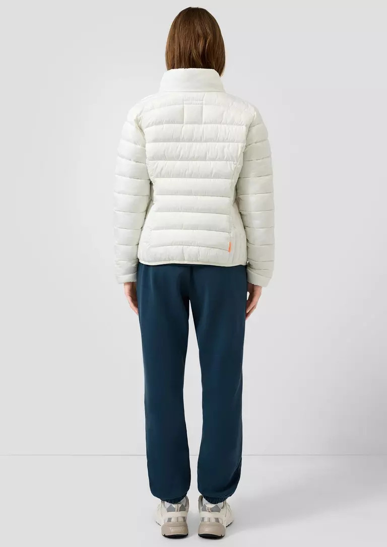 QUILTED JACKET S’OLIVER 2173777.0200 gynaikeio epoxiko mpoyfan s;oliver me lefko xroma