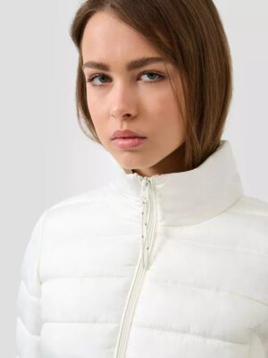 2173777.0200 gynaikeio epoxiko mpoyfan s;oliver me lefko xroma