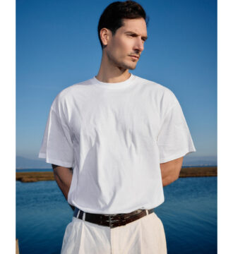 55-206-004 monoxromo oversized t-shirt white
