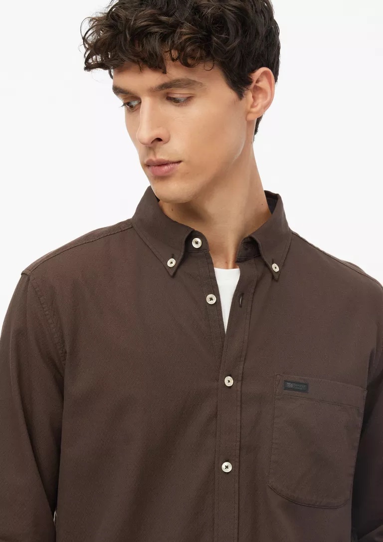 ΠΟΥΚΑΜΙΣΟ S’OLIVER: Regular Fit 2181242.8941 andriko kafe monoxromo poukamiso s;oliver me tsepaki se regular grammi