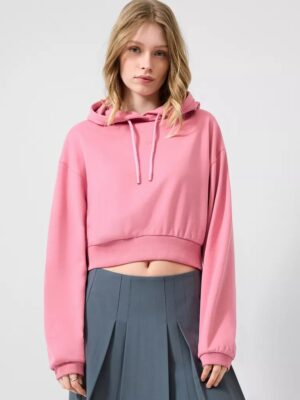 2183435 gynaikeio cropped foyter me koukoula s'oliver se roz xroma