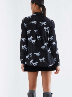 64C/12106 gynaikeio poykamiso compania fantastica me allover horse print se regular grammi